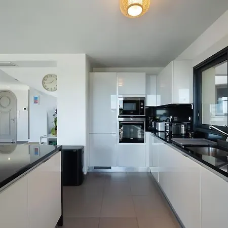 Sunnydaze, 4 Bed V/f Pool Villefranche-sur-Mer